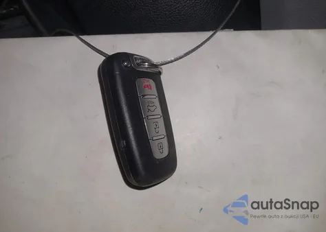 2014 Hyundai Sonata Hybrid Limited z USA, uszkodzony, nr VIN KMHEC4A43EA116134